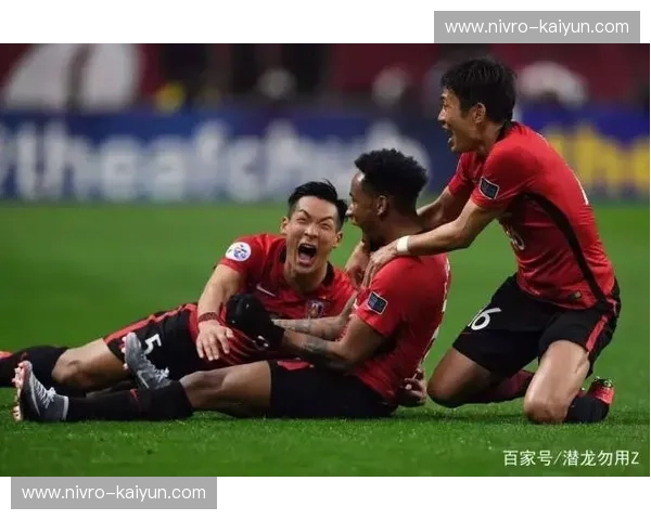 激战！浦和红钻vs上海上港：亚洲冠军的王座之争，荣耀与梦想的对决